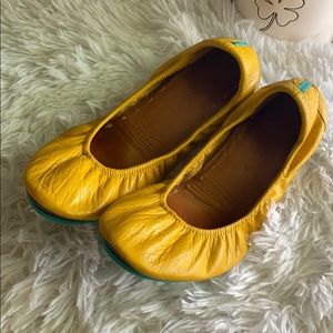 Yellow Tieks